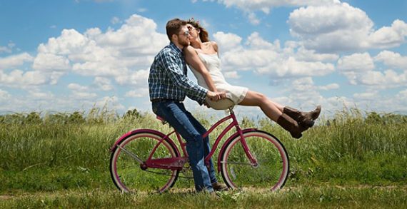 Living well in the moment to create the best past and future Living well in the moment to create the best past and future