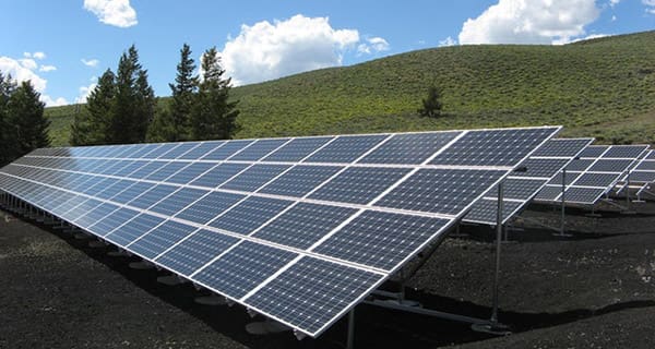 Manitoba’s solar program lacks the energy to sustain itself Manitoba’s solar program lacks the energy to sustain itself