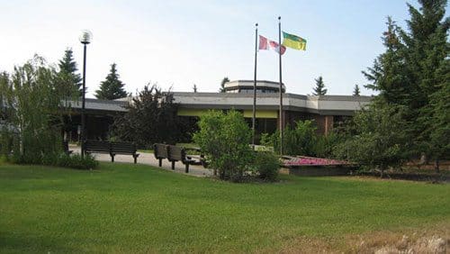 Farmer donates estate to Kindersley SK hospital Farmer donates estate to Kindersley SK hospital
