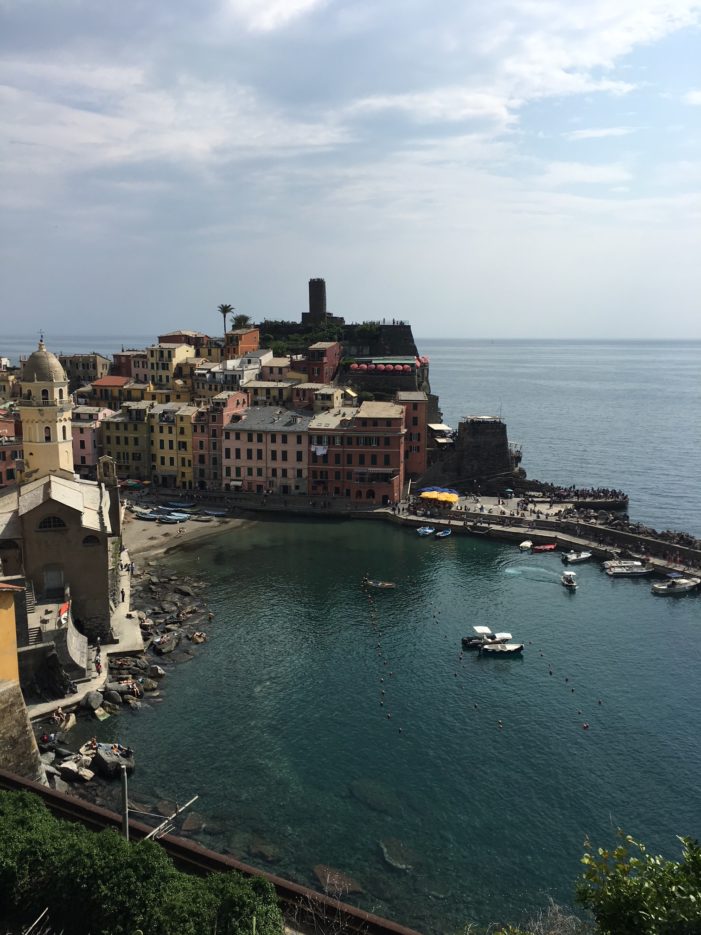 A town-to-town hike along the Ligurian Sea A town-to-town hike along the Ligurian Sea