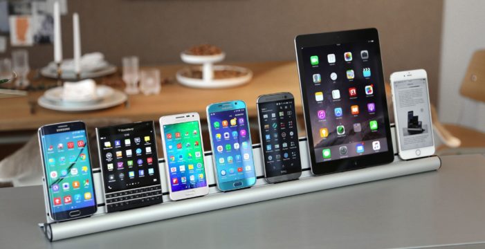 Universal docking station udoq puts all your devices in their place Universal docking station udoq puts all your devices in their place