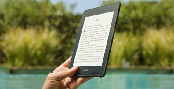 Kindle paperwhite New waterproof Kindle Paperwhite makes a splash