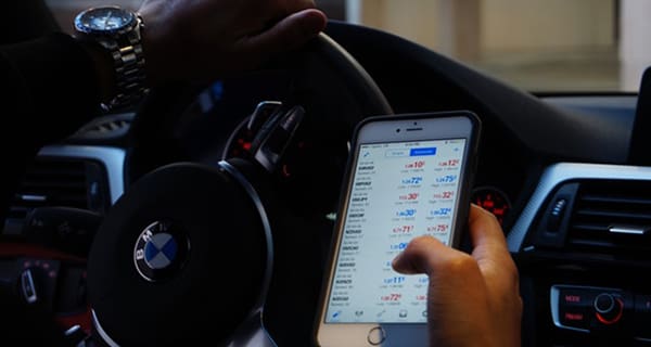 Forget about speeders, let’s crack down on driving while phoning Forget about speeders, let’s crack down on driving while phoning