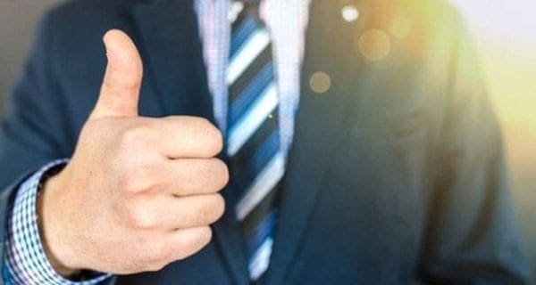 Alberta government lowering business tax to kick-start economy Alberta government lowering business tax to kick-start economy
