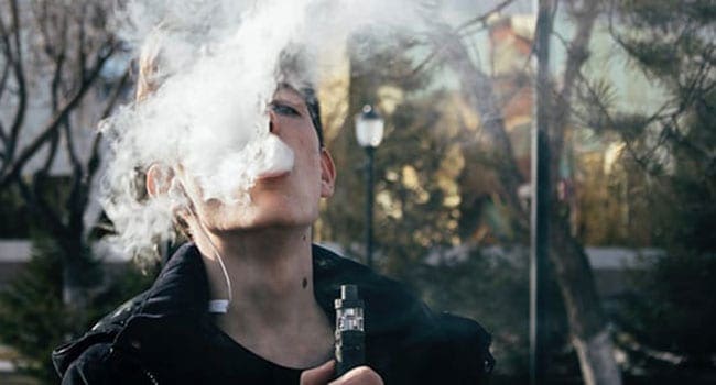 Alberta’s vaping bill fails to protect children, youth