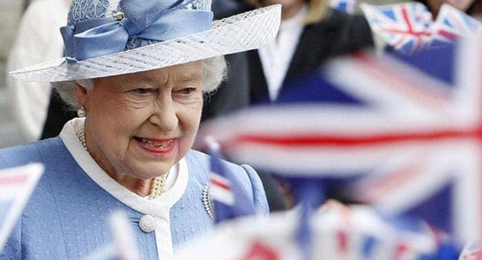 queen royalty monarch UK