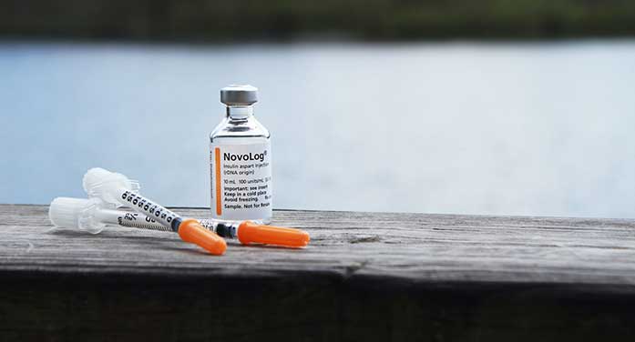 insulin diabetes medication syringe needle