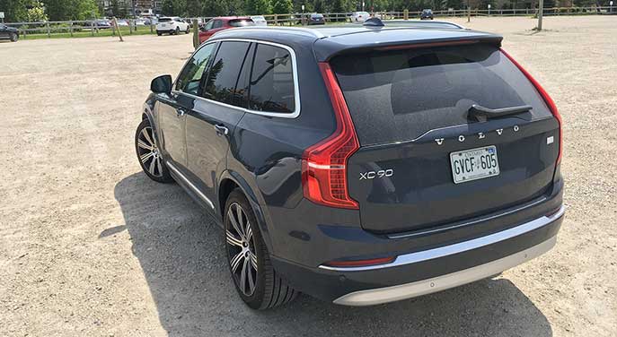 Volvo-XC-90-rear